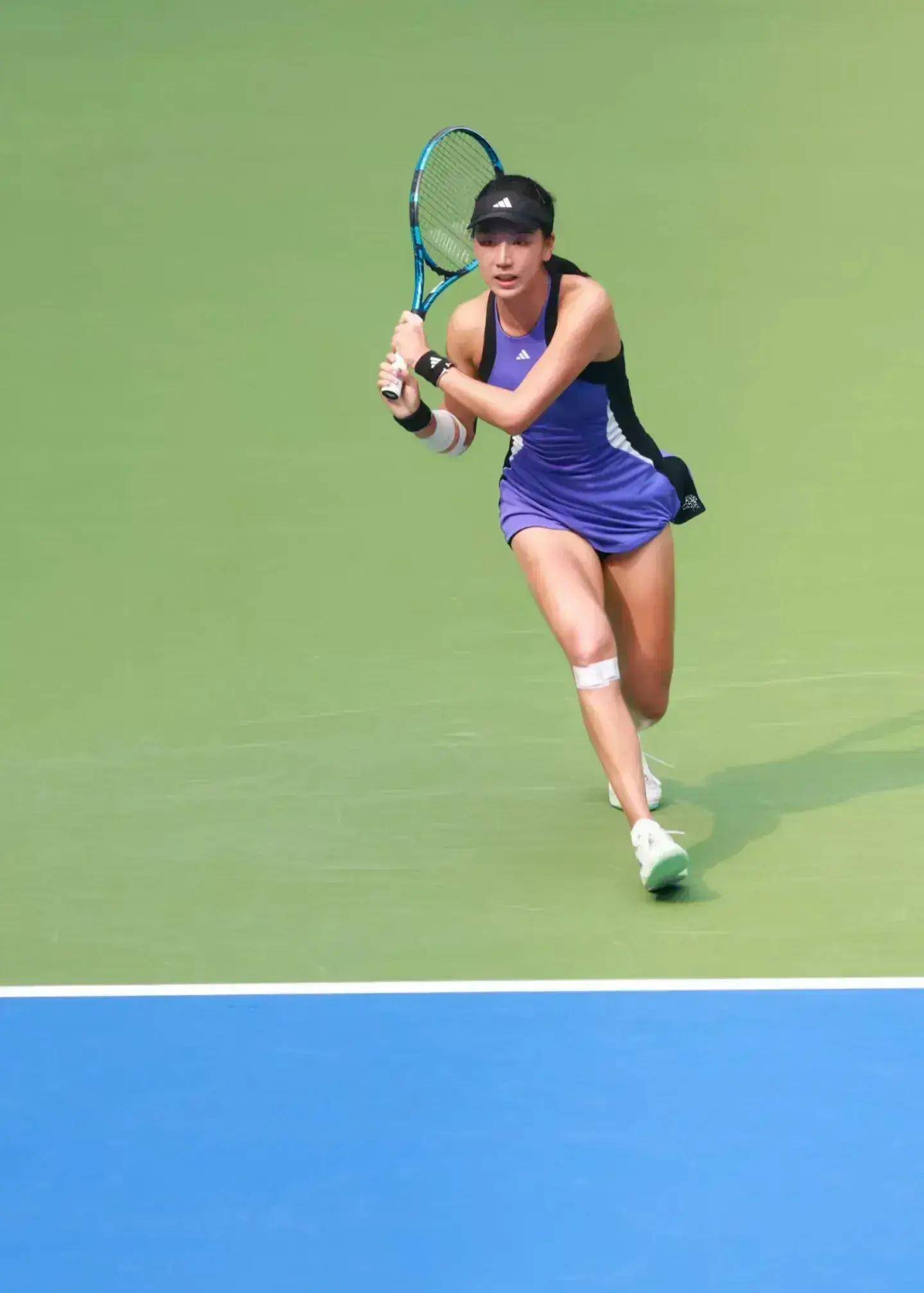 两座奖杯 两座奖杯