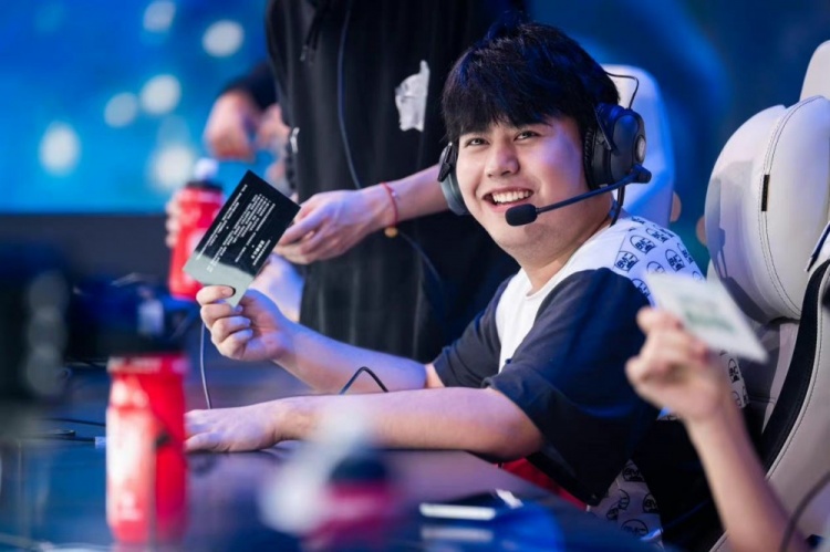 努力将一支 努力将一支