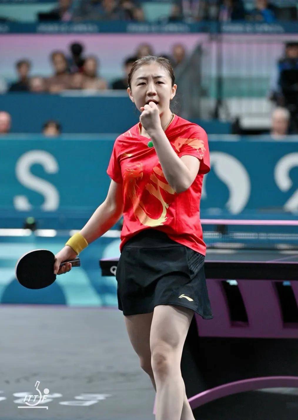 四周一次的 四周一次的